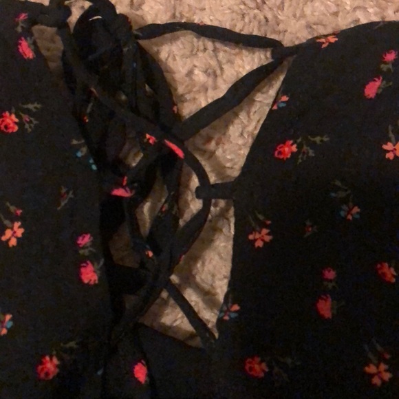 Flower dress - Picture 4 of 4